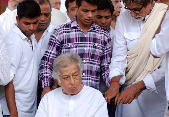 bigbwishesshashikapooronhis79thbirthday